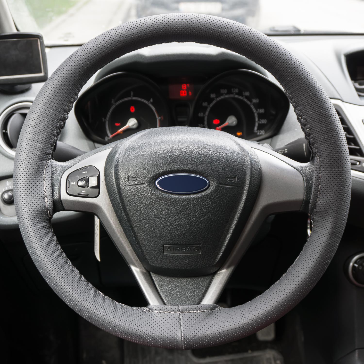 AUTOMIX SARMALI DIREKSIYON KILIFI DÜZ SIYAH